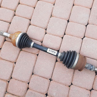 Połóś przegub 1.6 Opel Astra J IV 4 AAFX 13335143