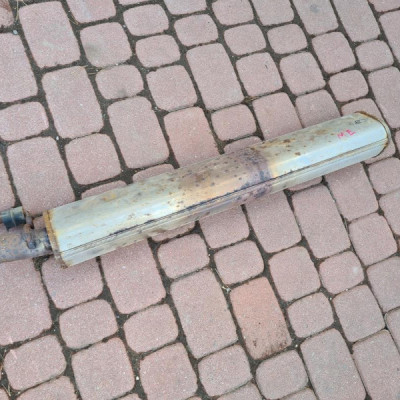 Wydech tłumik srodkowy 1.4 Opel Meriva B 13402350