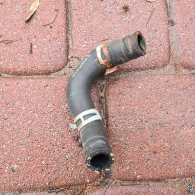 Przewód rura wąż wody 1.4 Opel Meriva B 55596898