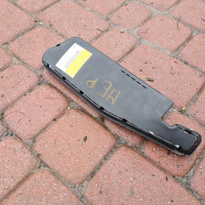 Poduszka fotelówka AIRBAG Opel Meriva B 13437393