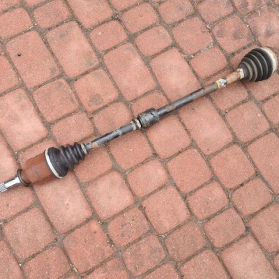 Półoś półóśka 1.4T ZJ Opel Meriva B 13302767