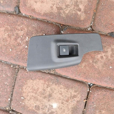 Przełącznik szyb otwierania Opel Meriva B 13266107