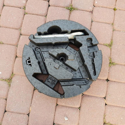 Styropian koła zapasowego Opel Astra J IV