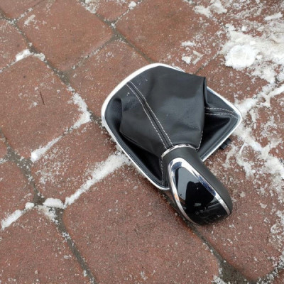 Gałka zmiany biegów Opel Astra K V 55501644