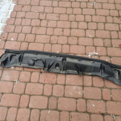 Podszybie europa Renault Clio IV 668100700R