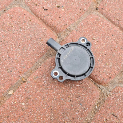 Czujnik wałków Opel Astra K V 1.4T FL 1501910687