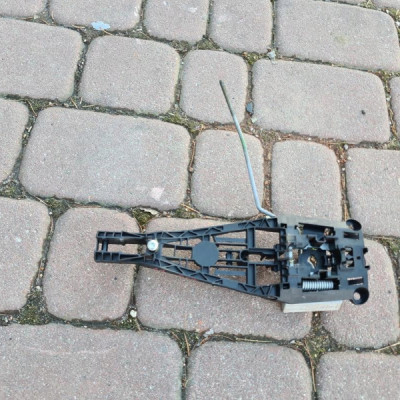 Podstawa klamki uchwyt mocowanie EUROPA OPEL Mokka