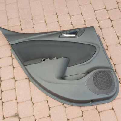 Boczek tył tylny welur hatchback Opel Astra 5 K V