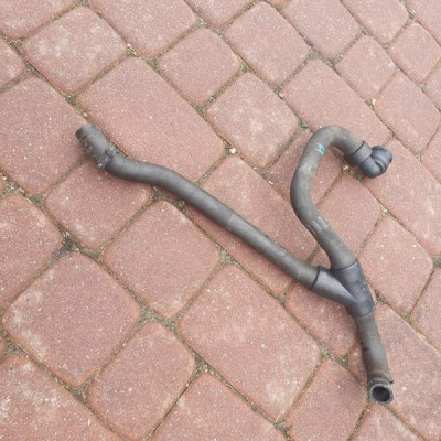 Rura przewód wąz wody Opel Astra J 13338429