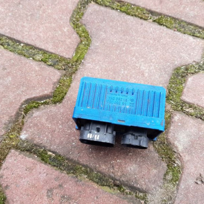 Przekaźnik świec żarowych Opel Corsa D 55557760