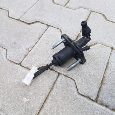 POMPA SPRZĘGŁA WYSPRZĘGLIK CHEVROLET 55561916