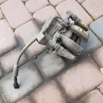 Zacisk tył tylny prawy Opel Insignia B 84199612