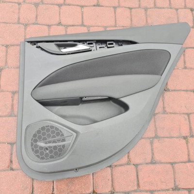 Boczek tapicerka drzwi tyl welur Opel Insignia B