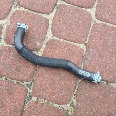 Przewód rura wąż wody Opel Astra K V 55515808