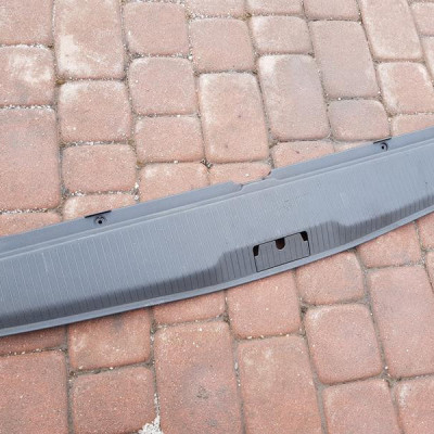 Obudowa pasa tylnego Opel Vectra C 24469292 kombi