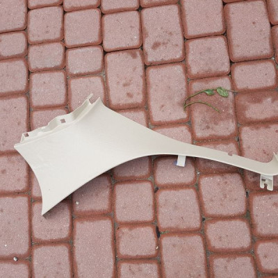 Plastik obudowa krem kremow Ople Insignia 22986106