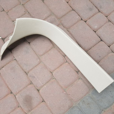 Obudowa bagaznika remow Ople Insignia 13222427