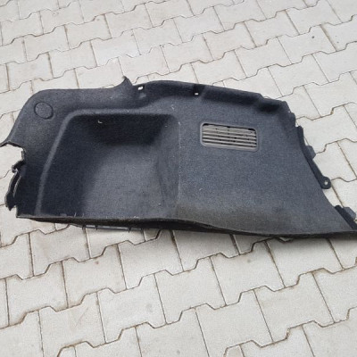 Tapicerka bagażnika Audi A4 B7 8E5863887