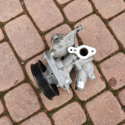 Pompa wody 2.0t 250km Opel Insignia 12663910