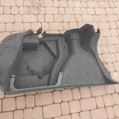 Tapicerka bagaznika lewa VW Jetta 5C6 5C6867427Q