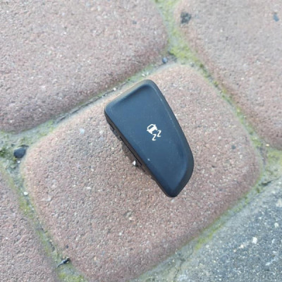 Przycisk włącznik ESP Zafira C 39092912