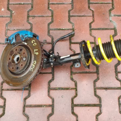 Zawieszenie amortyzator zacisk OPC 1.6T Corsa D