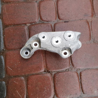 Łapa skrzyni 1.6CDTI Opel Astra K V 13364008