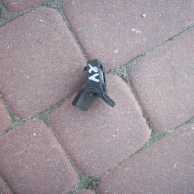 Mocowanie chłodnic chłodnice uchwyt Astra J IV 13250318