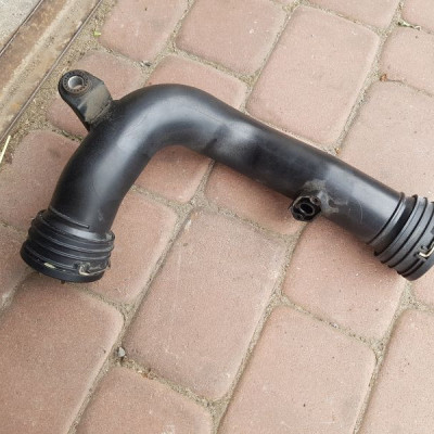 Rura przewód wąż Audi A3 8P 1K0145762