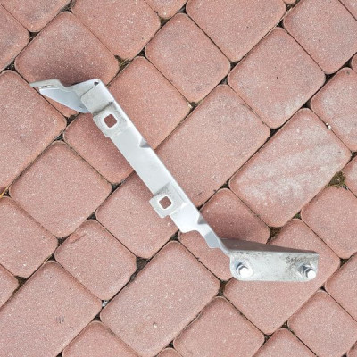 Wzmocnienie przednie prawe VIVARO TRAFIC PRIMASTAR