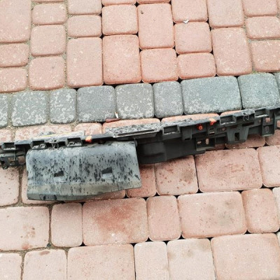 Obudowa podszybia ślizg Opel Insignia 55561769