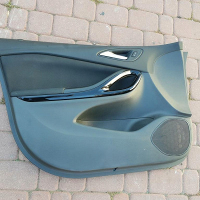 Boczek przód przedni welur Europa Astra K V 2002