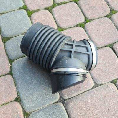 Rura filtra powietrza Toyota Supra MK5 72422774