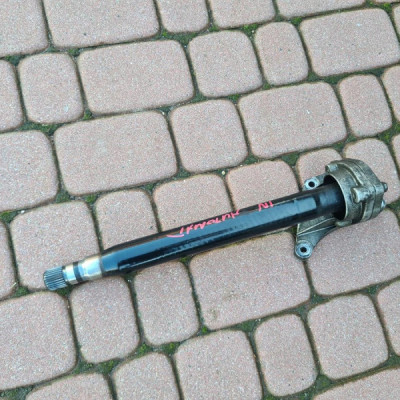 Podpora półosi 2.0D Automat Opel Insignia