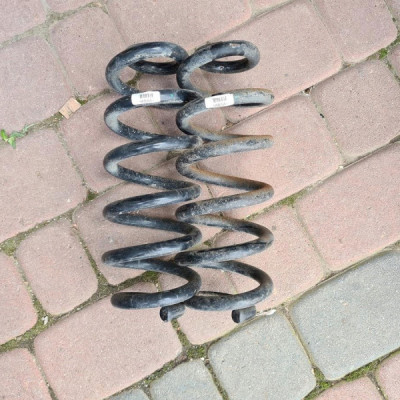 Sprężyna tył tylna 1.5D Opel Astra K V ABAA