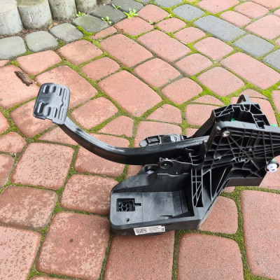 Pedał hamulca Opel Insignia B 84187598