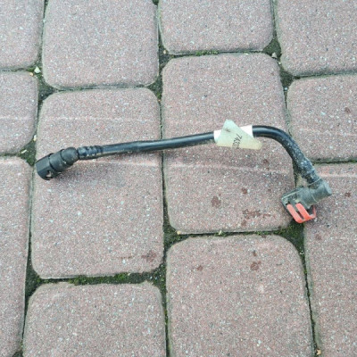 Przewód paliwa paliwowy Opel Insignia B 7433274AA
