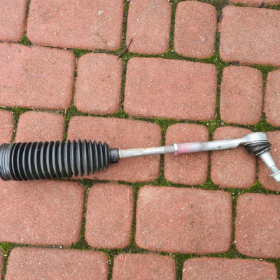 Drązek końcówka maglownicy Opel Astra K V