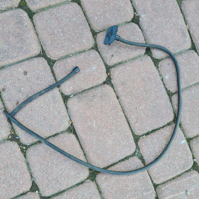 Dysza spryskiwaczy maski Opel Insignia B