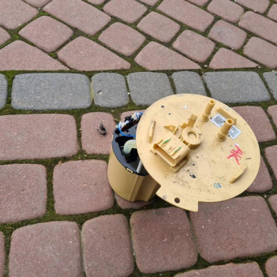 Pompka paliwa 1.5D LIFT Opel Astra K V 13522650