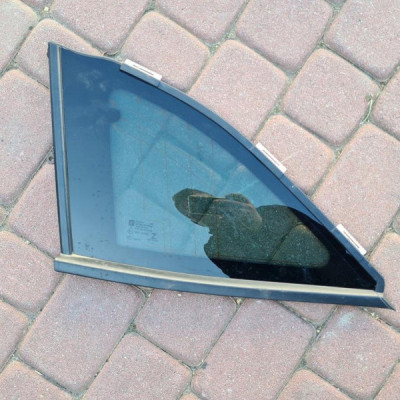 Szyba tył tylna lewa kombi Opel Astra K V 5 2021r