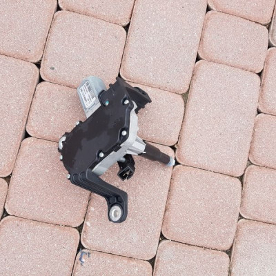 Mechanizm wycieraczek Opel Astra J IV 4 13395013