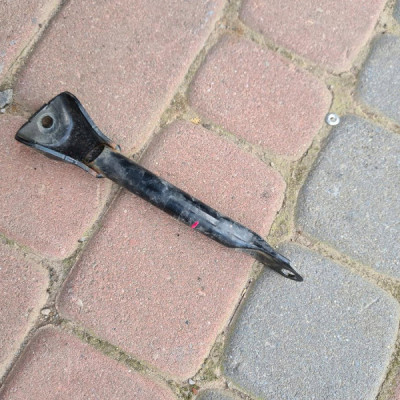 Wspornik mocowanie lewe Opel Insignia B