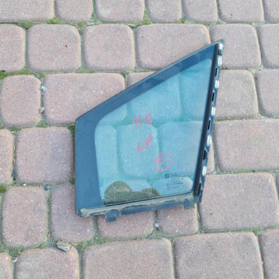 Szyba przód lewa drzwi Opel Meriva B 2010r