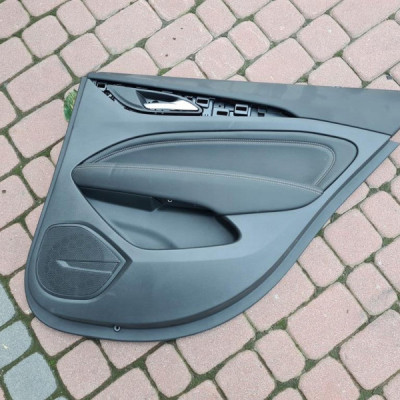 Boczek tapicerka drzwi skóra Opel Insignia B 17r