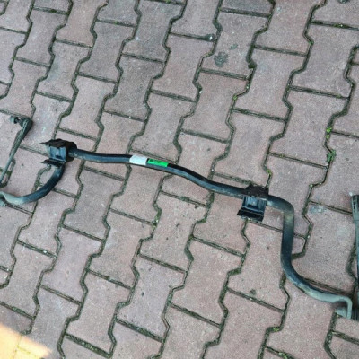 Drązek stabilizator przód Opel Insignia B 84144882