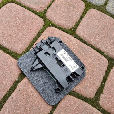 Pompowanie fotela sterownik Opel Insignia 03763761