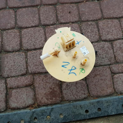 Pompka paliwa Opel Insignia B 84084130