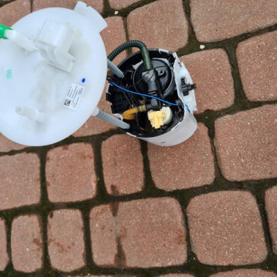 Pompka paliwa 1.5T Opel Insignia B 84660729