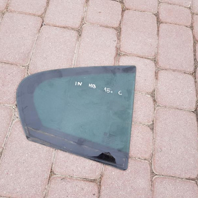 Szyba tył ciemna SEDAN / HB Opel Insignia 2015r